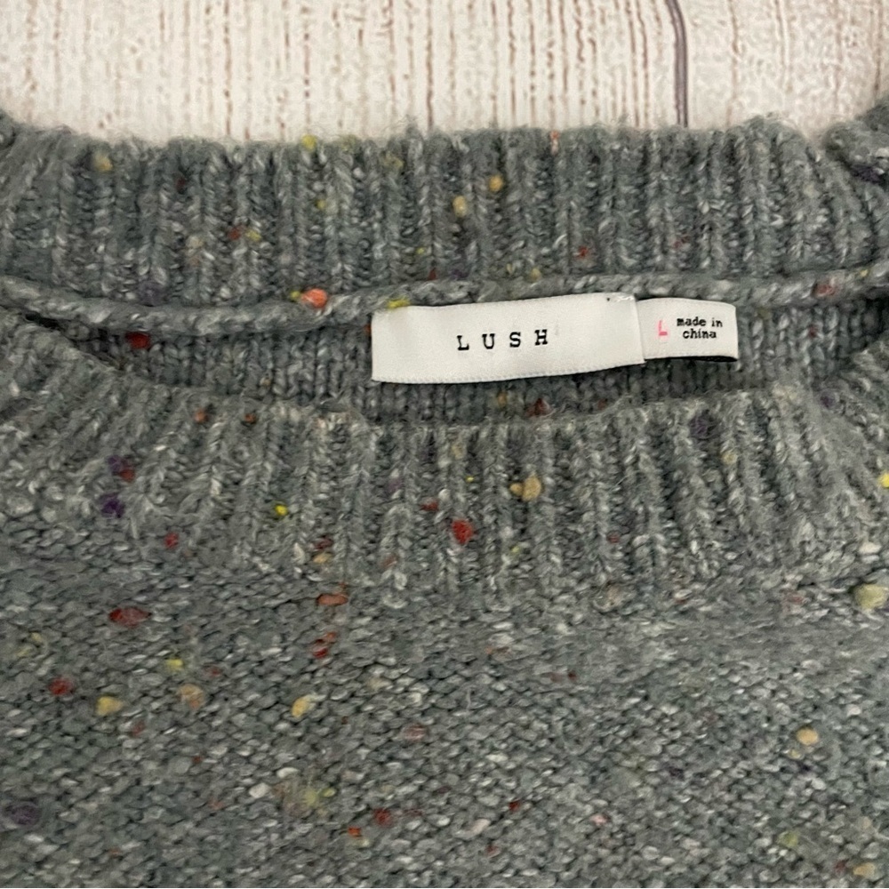 LUSH Women's Cozy Gray Speckled Crewneck Sweater With Balloon Sleeves Size Large - Picture 2 of 11